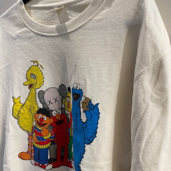 KAWS X UNIQLO Sesame Street Sweatshirt, Large - Picture 3 of 3